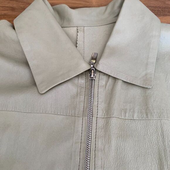 Primo Pelle all leather shirt/jacket, EUC, unlined, Sz M, sage green, minimalist - Picture 6 of 15